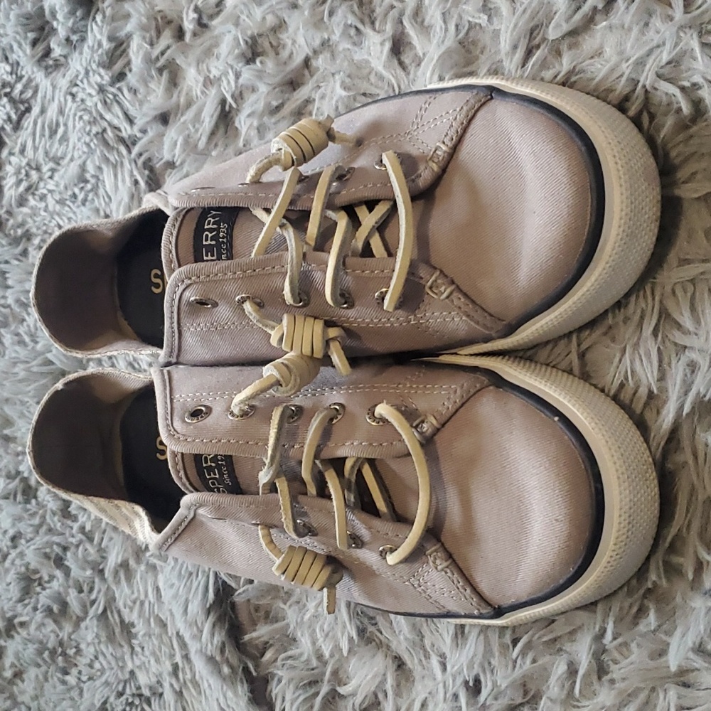 Sperry  lace up shoes